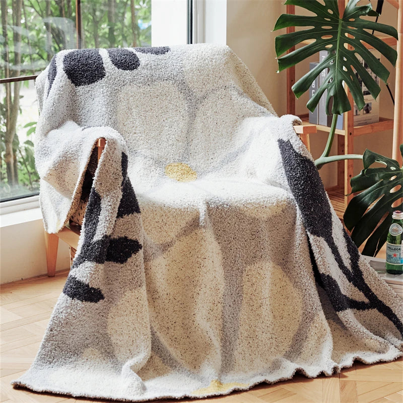 Cosycombe™ Boho Floral Leaf Knitted Throw in Anti-Pilling Microfibre