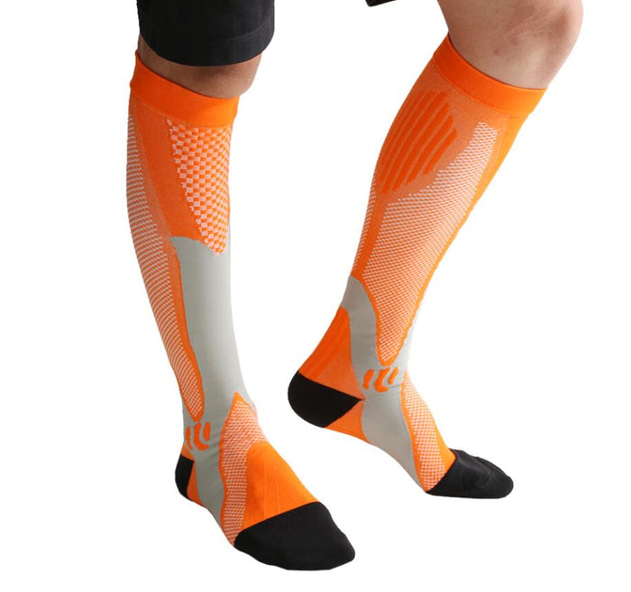 Cosycombe Graduated compression knee socks for sport and travel