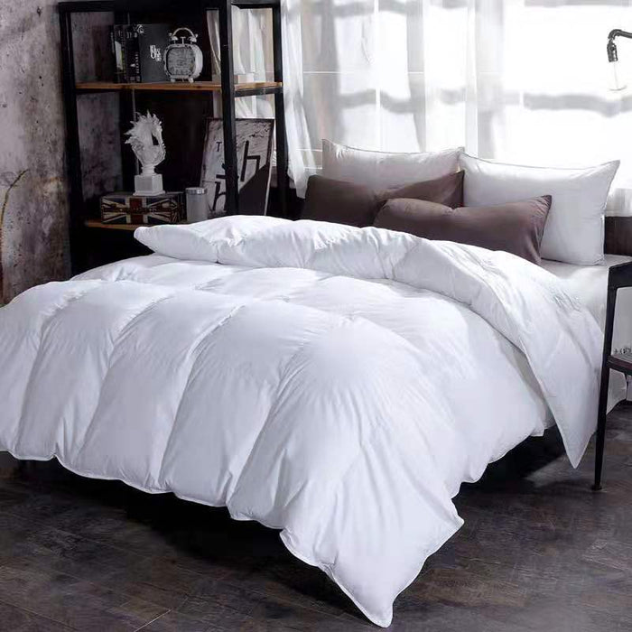 Cosycombe Box-quilted winter duvet with a two-tone finish
