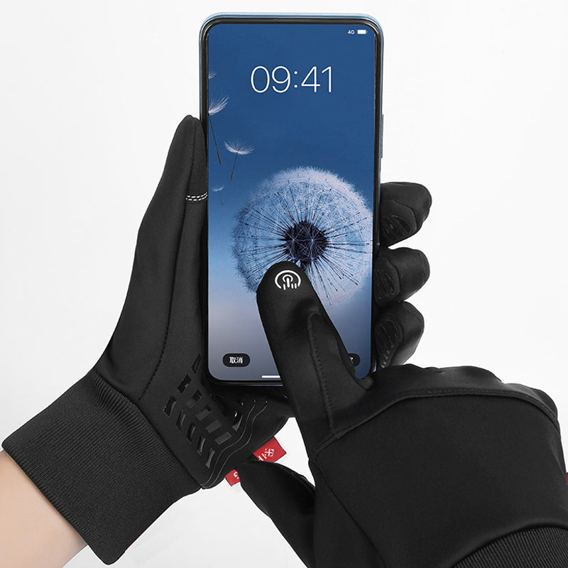 Cosycombe™ Water-Repellent Thermal Gloves with Fleece Lining and Grip