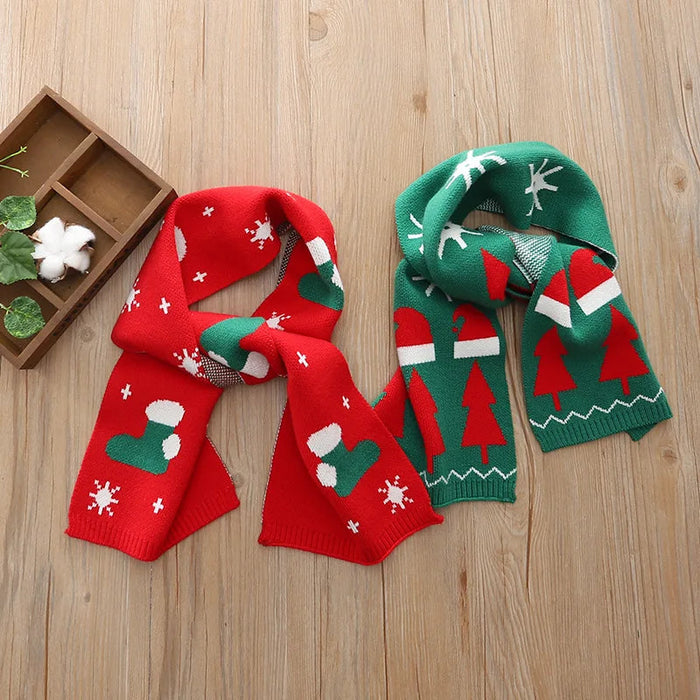 Cosycombe™ Kids' Christmas Knitted Scarf with Reindeer and Tree Pattern