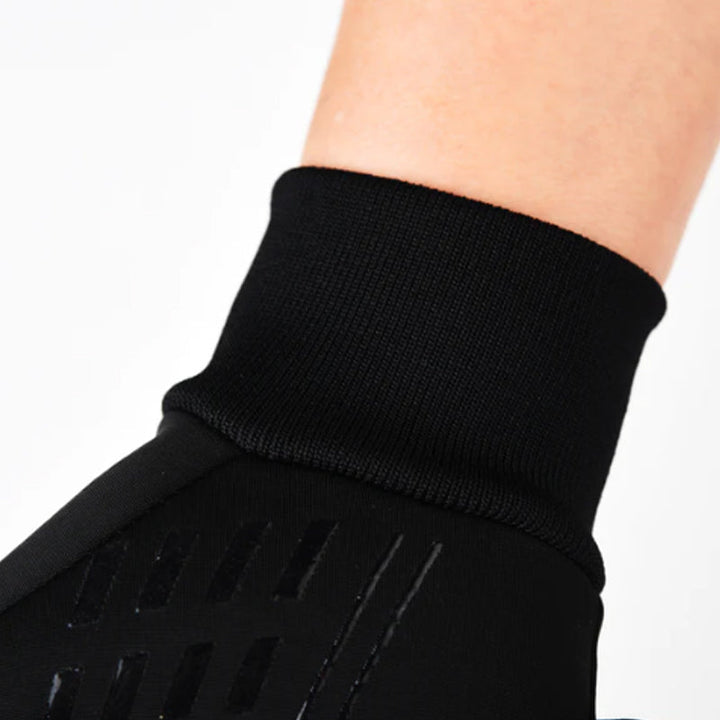 Cosycombe™ Water-Repellent Thermal Gloves with Fleece Lining and Grip