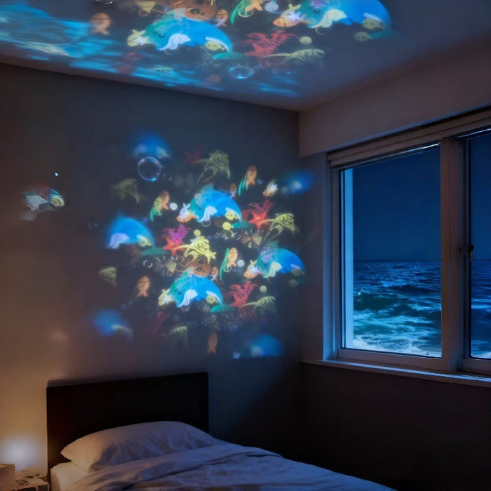 Cosycombe Rotating projector night light with Christmas patterns