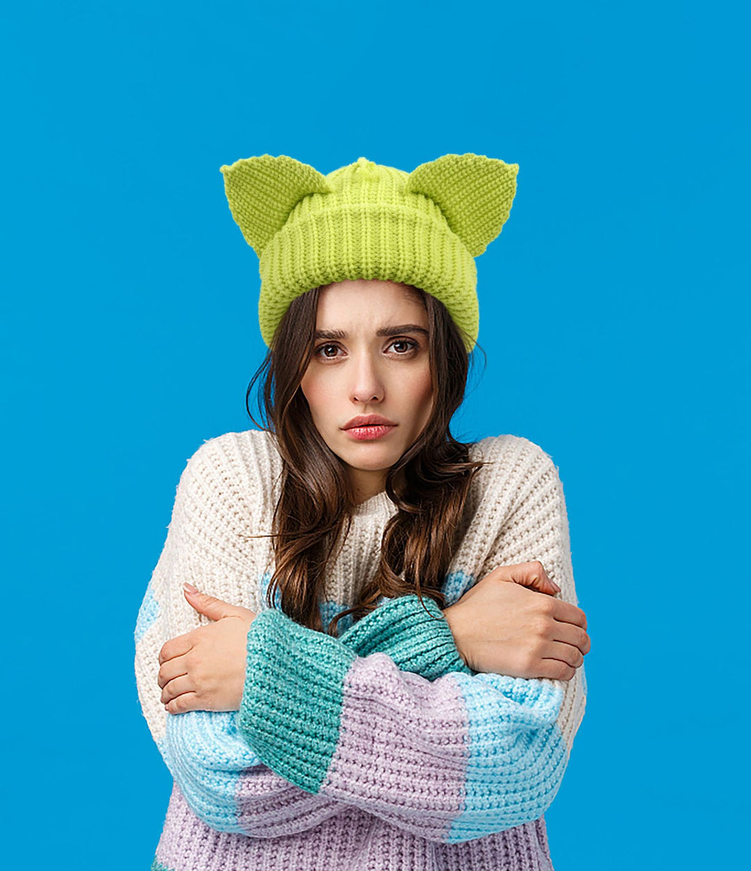 Black chunky knit beanie with cat ears