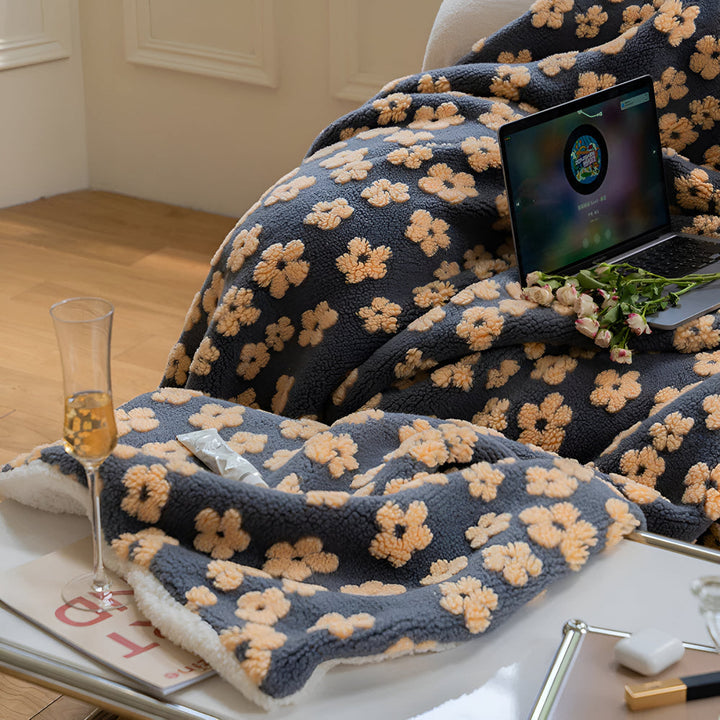 Cosycombe™ Retro Wildflower Throw Blanket with 3D Floral Texture