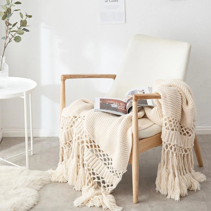 Cosycombe™ Knitted Tassel Throw – Soft, Lightweight Boho Blanket