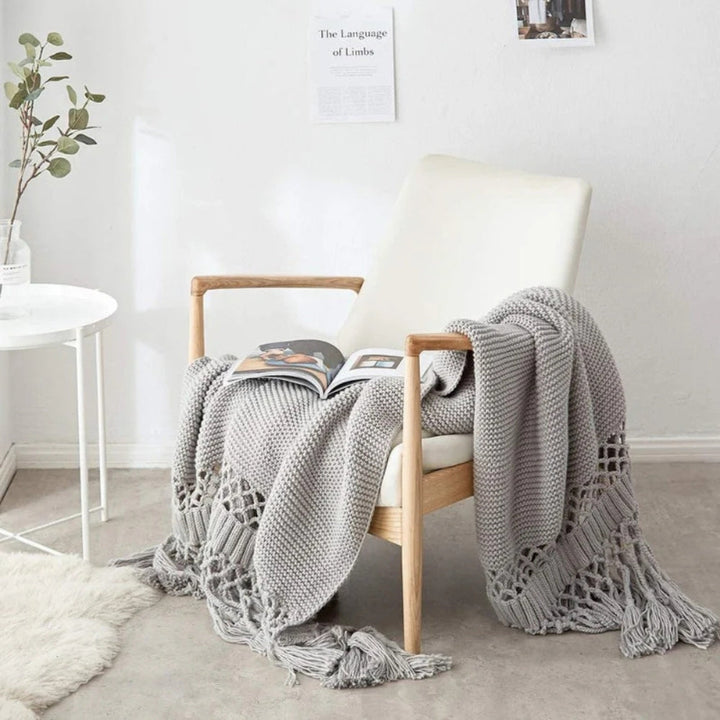 Cosycombe™ Knitted Tassel Throw – Soft, Lightweight Boho Blanket