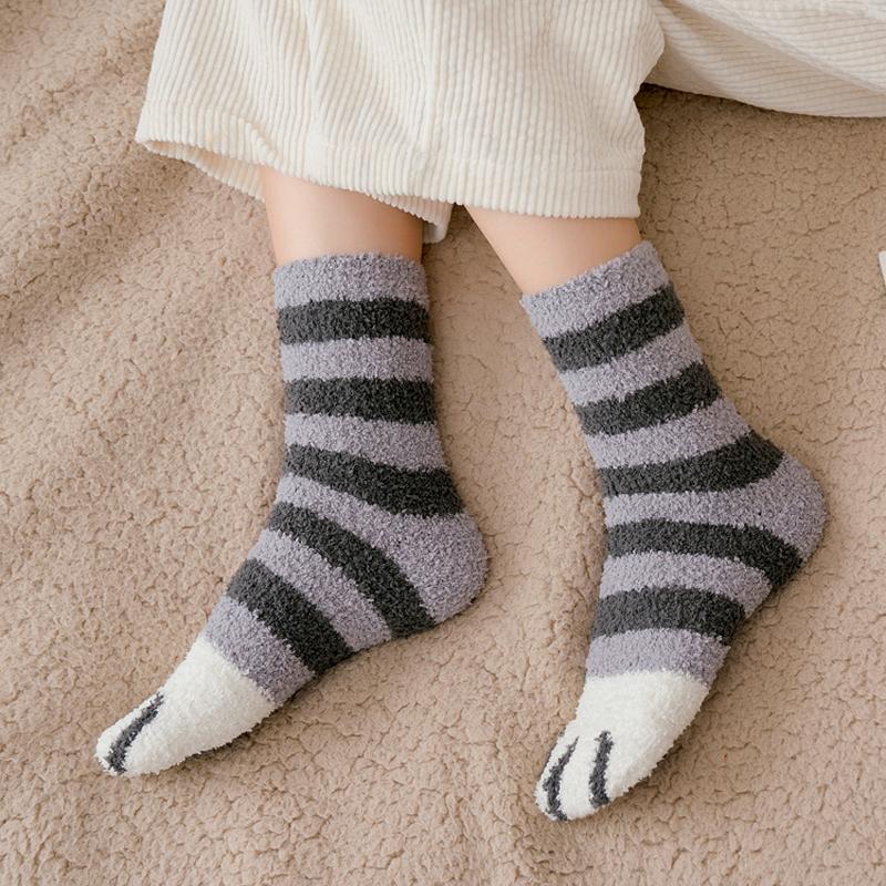 Cosycombe™ Cute Cat Paw Socks in Plush Coral Fleece – One Size Fits All