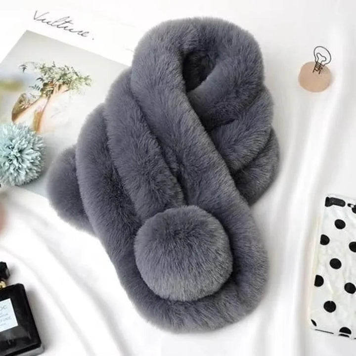 Cosycombe™ Plush Faux Fur Loop Scarf for Soft, Cosy Winter Warmth