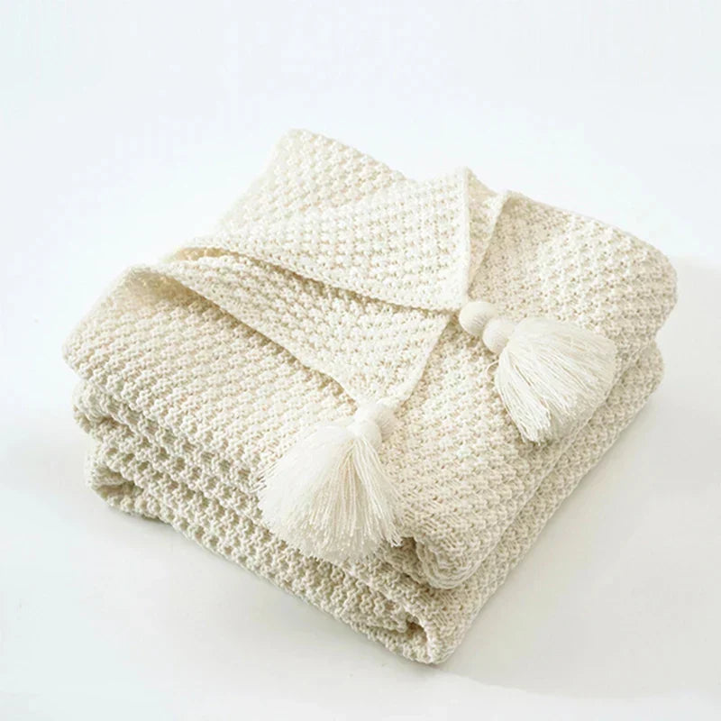 Cosycombe™ Handwoven Wool Blanket with Fringes and Pom-Poms
