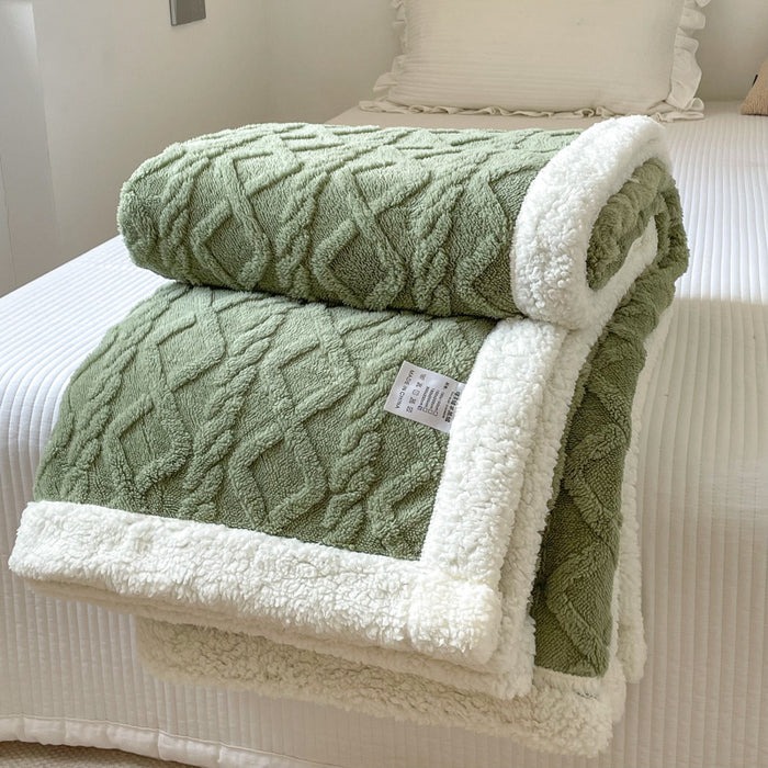 Cosycombe Cable-Knit Blanket with Sherpa Fleece Border