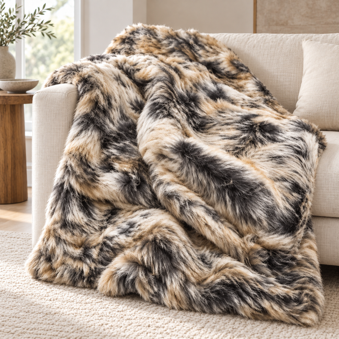 Cosycombe™ Dense Faux Fur Throw Blanket with Soft Polyester Underside