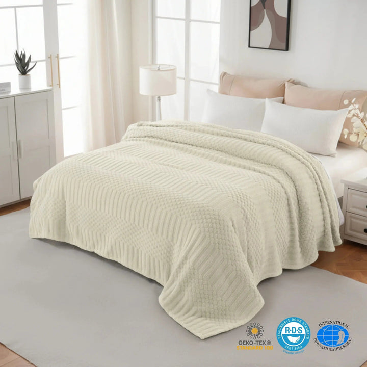 Cosycombe™ Fluffy Plush Fleece Throw for Sofas, Chairs and Beds