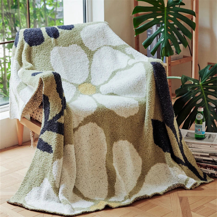 Cosycombe™ Boho Floral Leaf Knitted Throw in Anti-Pilling Microfibre