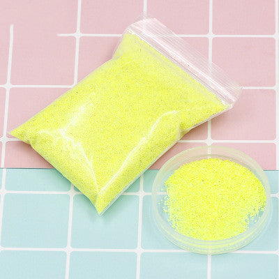 Cosycombe Magic sand for kids that stays dry in water
