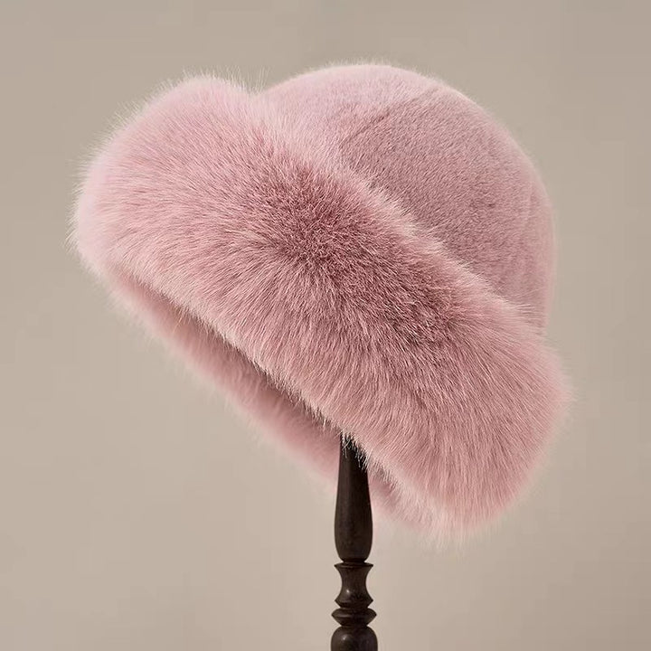 White faux fur Cossack hat with rolled brim