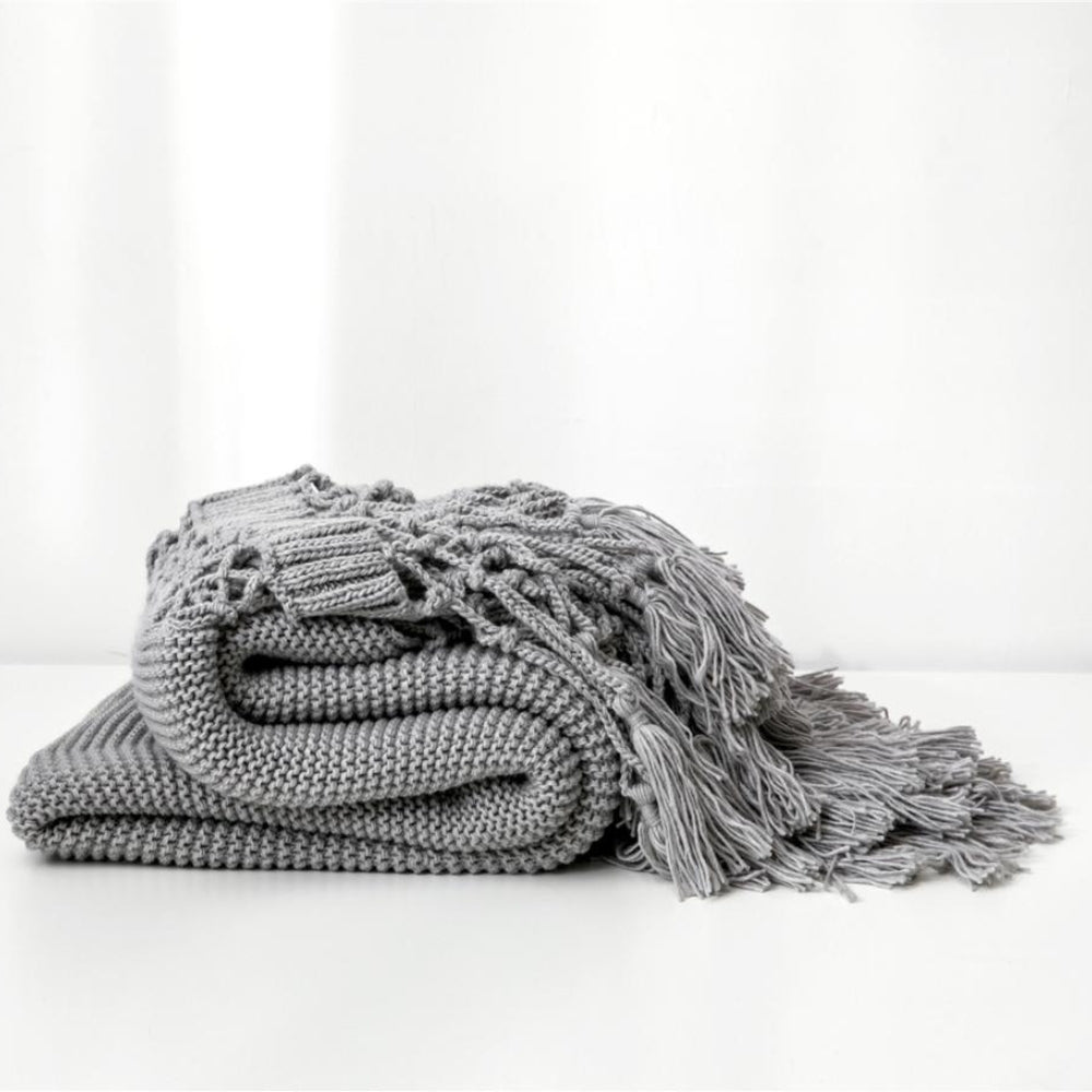 Cosycombe™ Knitted Tassel Throw – Soft, Lightweight Boho Blanket