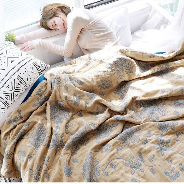 Cosycombe™ Floral Jacquard Blanket for Every Season, Light and Breathable