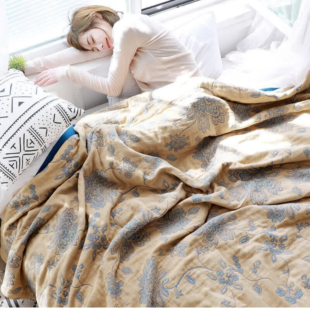 Cosycombe™ Five-Layer Cotton Gauze Blanket With Woven Floral Jacquard