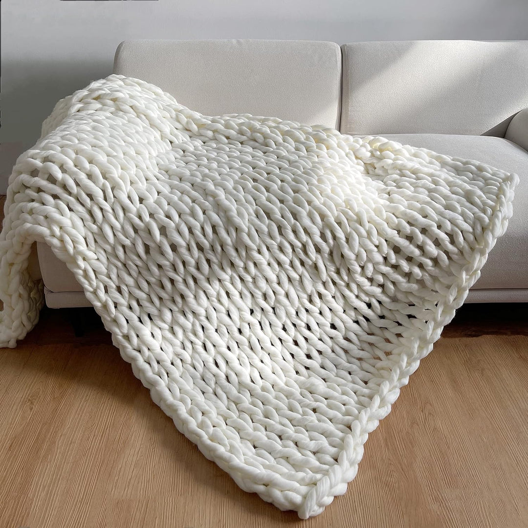 Cosycombe™ Handmade Chunky Knit Weighted Throw for Cosy Nights