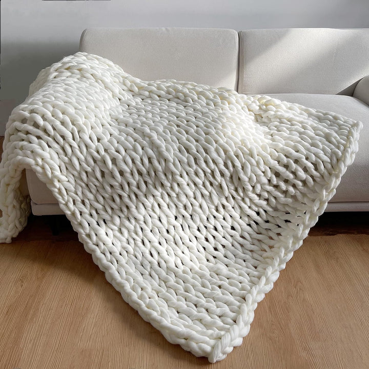 Cosycombe™ Handmade Chunky Knit Weighted Throw for Cosy Nights