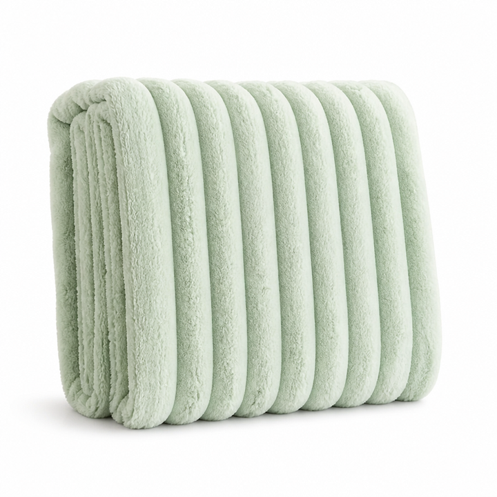 Cosycombe™ Soft Ribbed Fleece Blanket That Stays Pill-Free