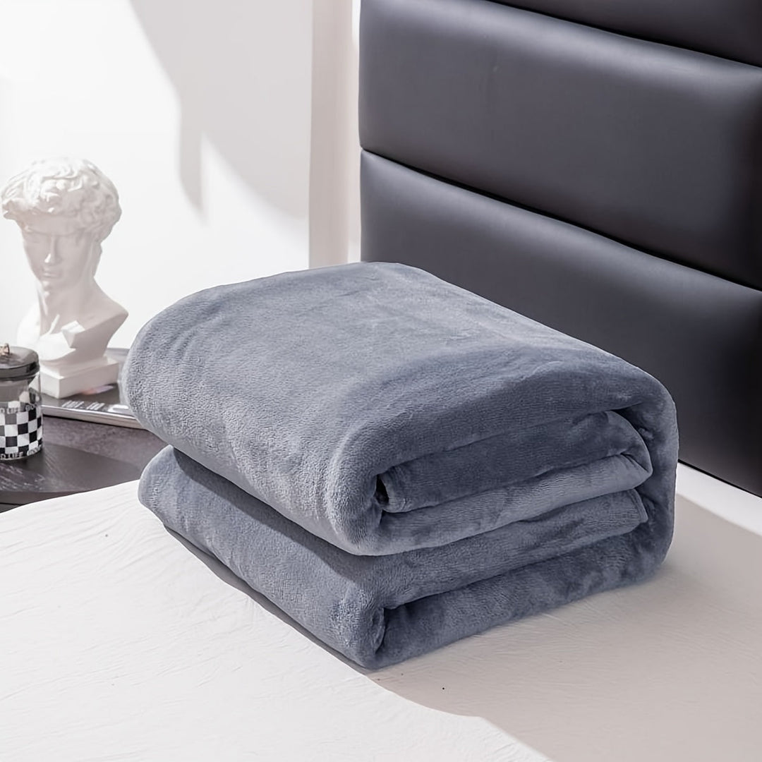 Cosycombe™ Soft Flannel Blanket for Warmth All Year Round