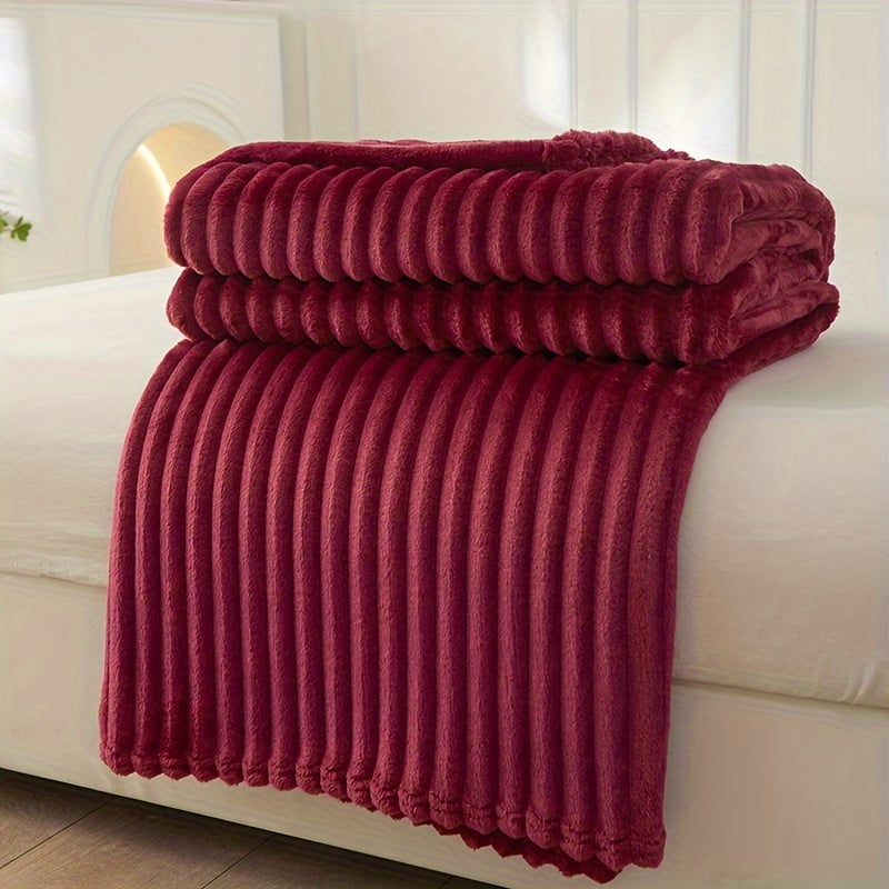 Cosycombe™ Ribbed Plush Blanket with a Soft, Cosy Texture
