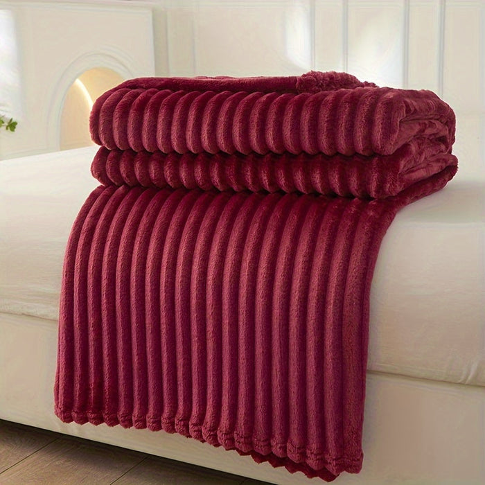 Cosycombe™ Ribbed Plush Blanket with a Soft, Cosy Texture
