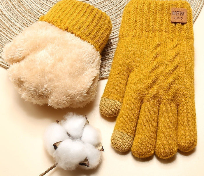 Cosycombe Cable Knit Gloves with Double Plush Lining