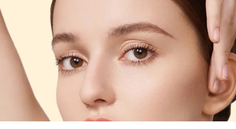 Magnetic false eyelashes in round case