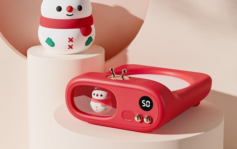 TV shaped mug warmer with unicorn figure