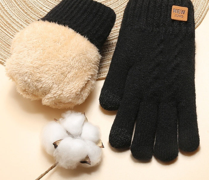 Cosycombe Cable Knit Gloves with Double Plush Lining
