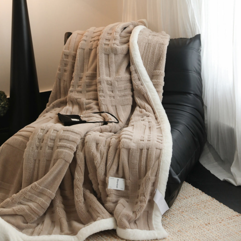 Cosycombe™ Fluffy Jacquard Throw Blanket with 3D Texture