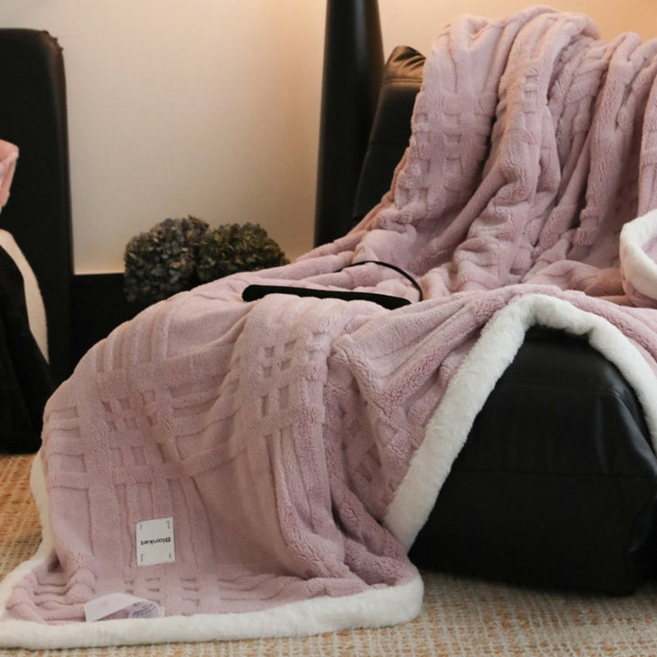 Cosycombe™ Fluffy Jacquard Throw Blanket with 3D Texture