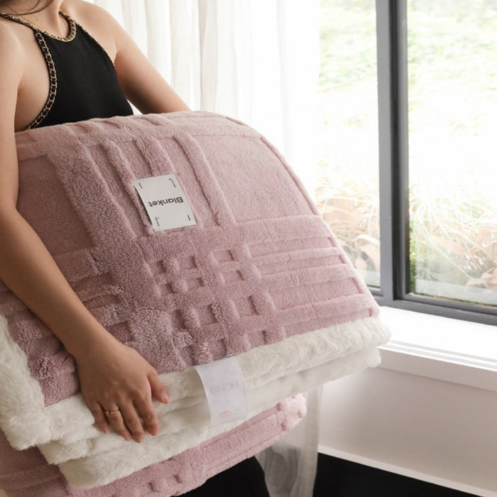 Cosycombe™ Fluffy Jacquard Throw Blanket with 3D Texture