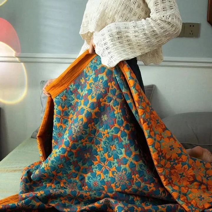 Cosycombe™ Decorative Cosy Throw – Soft, Light and Warm for Sofa or Bed