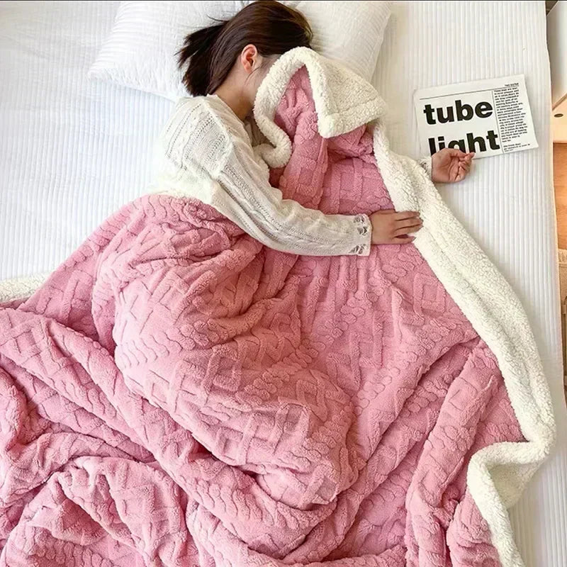 Cosycombe™ Double-Sided Lambswool Fleece Blanket for Cold Nights