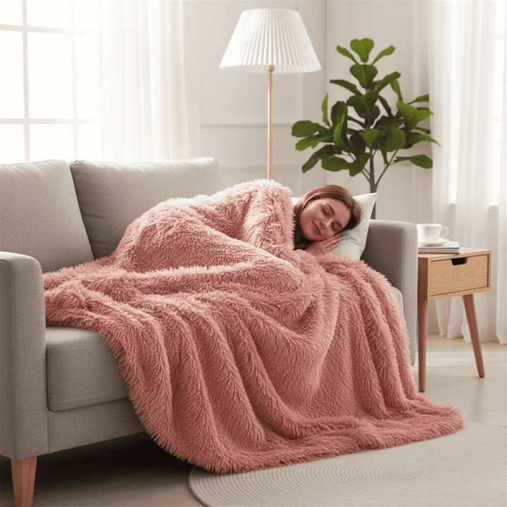 Cosycombe™ Silky Faux Fur Throw Blanket with Velvety Soft Warmth