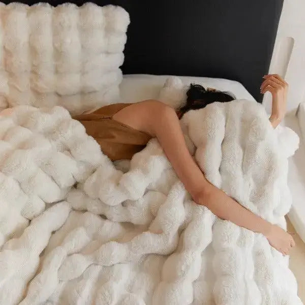 Cosycombe™ Fluffy Bubble Texture Blanket with Silky-Soft Feel