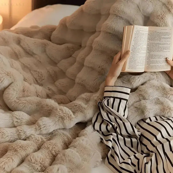 Cosycombe™ Fluffy Bubble Texture Blanket with Silky-Soft Feel