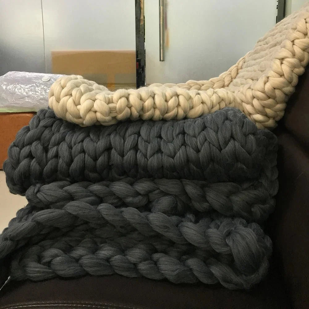Cosycombe™ Handmade Chunky Knit Minky Blanket for Ultimate Warmth