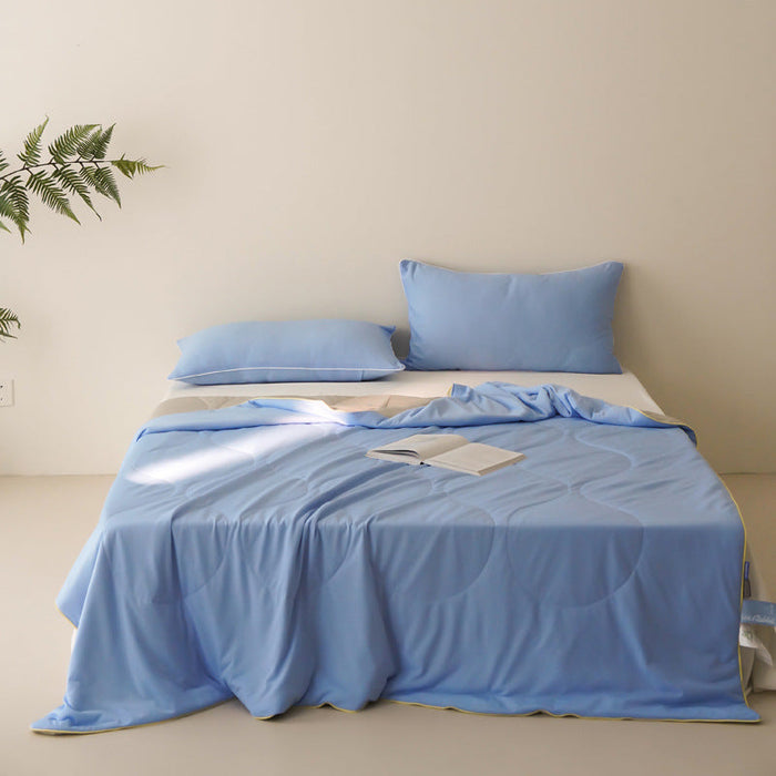 Cosycombe™ Microfibre Blanket with Wave Design, Washable at High Temperatures