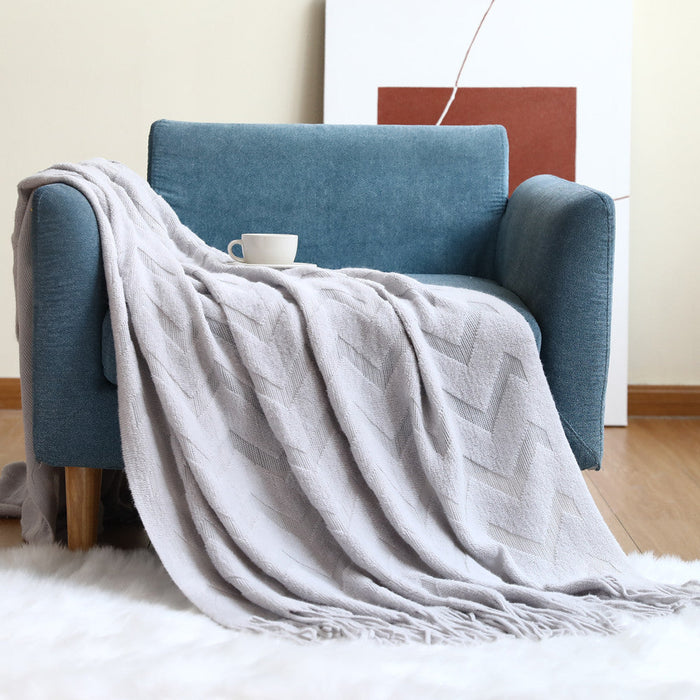 Cosycombe™ Breathable Throw Blanket with Modern Pattern for Sofa and Bed