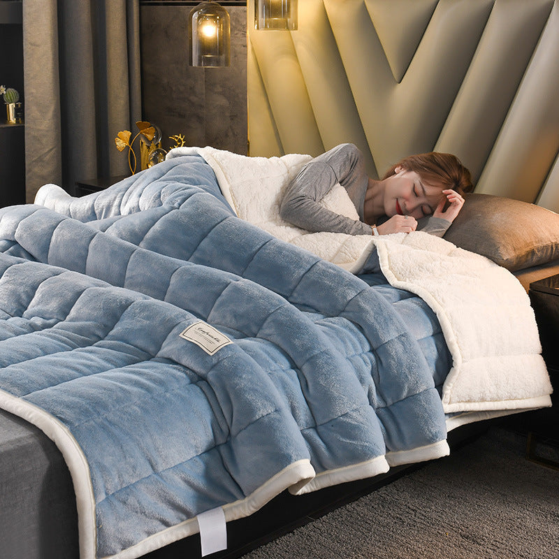Cosycombe™ Flannel Fleece Winter Blanket, Breathable Warmth for Bed or Sofa