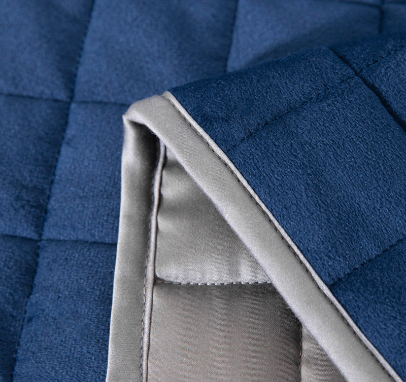 Cosycombe™ Reversible Quilted Winter Blanket with Two Cosy Looks