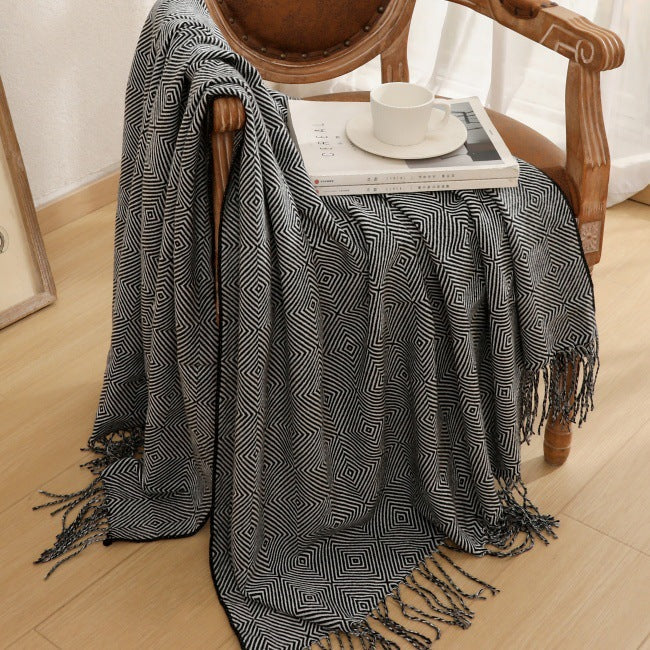 Cosycombe™ Geometric Woven Throw Blanket, Soft and Breathable