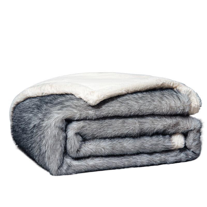 Cosycombe™ Luxurious Faux Fur Throw Blanket, Plush and Elegant