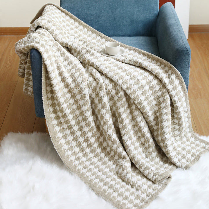 Cosycombe™ Houndstooth Knitted Throw Blanket, Soft and Machine Washable