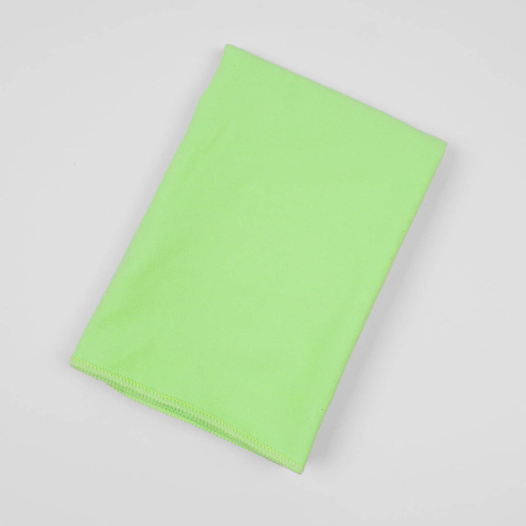 Cosycombe™ Lightweight Warm Fleece Blanket in 31 Colours, Machine Washable